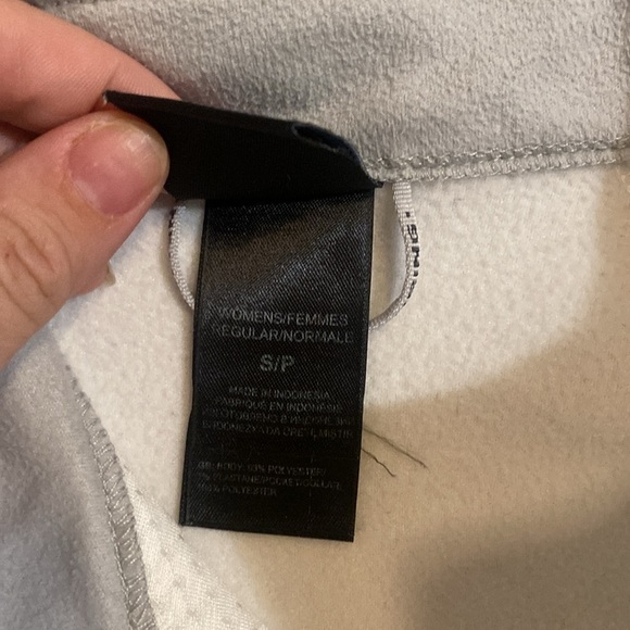 The North Face | Flight Series Full Zip Jacket | White and Gray | Size Small - Picture 2 of 6